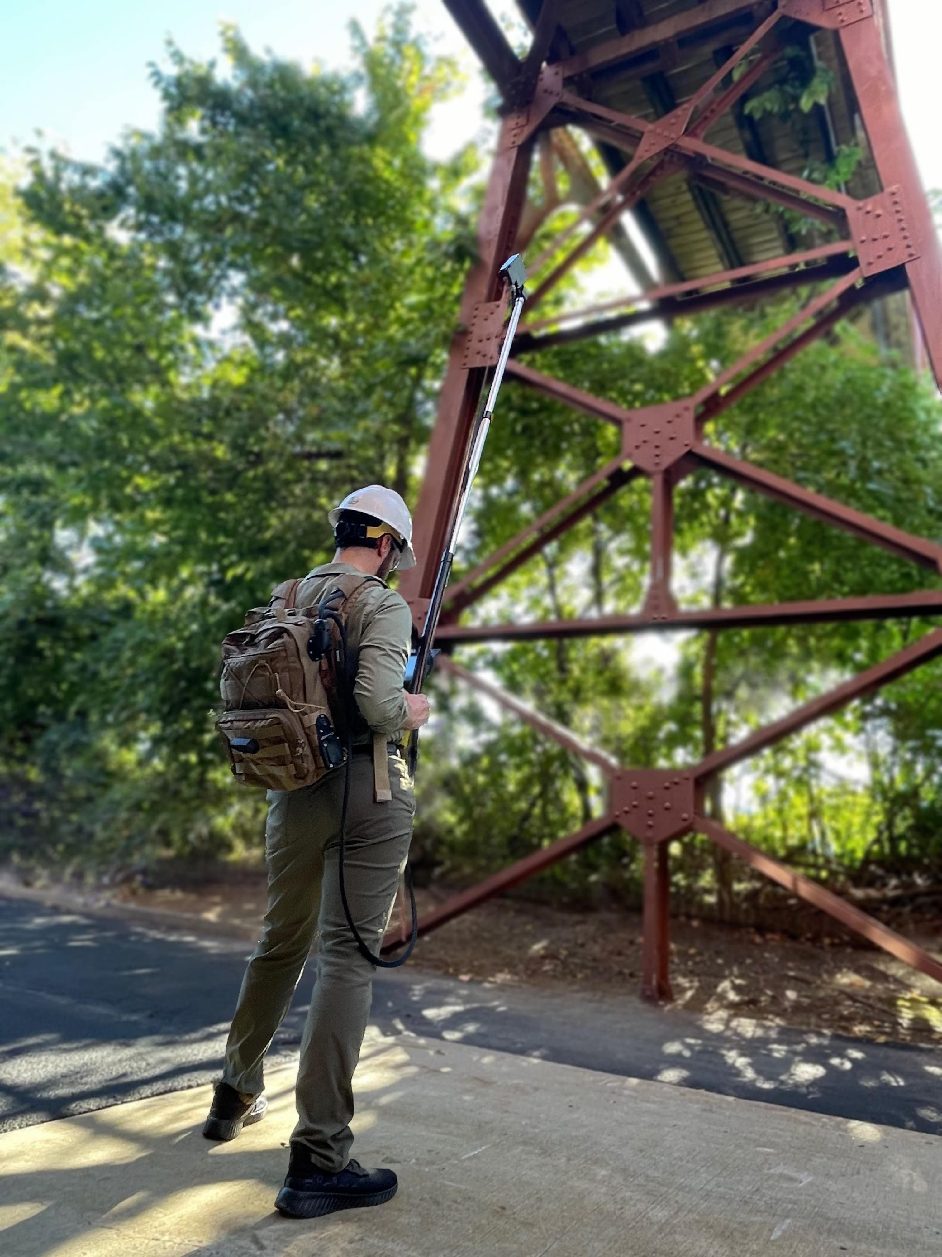 Image-R (Vest)